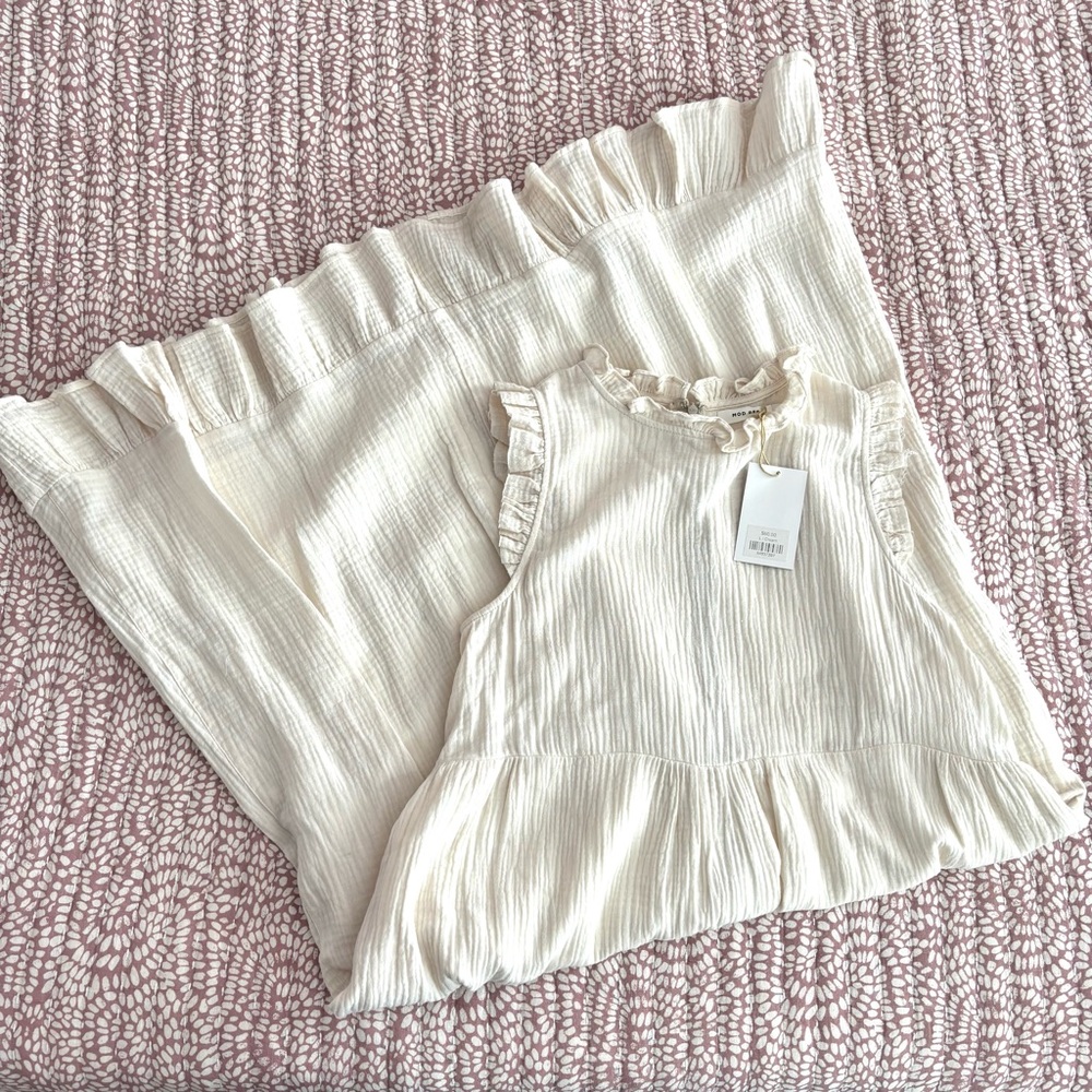 Mod Ref Cream Maxi Dress